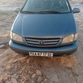 Toyota Sienna 1998