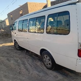 Kia Bongo 2004