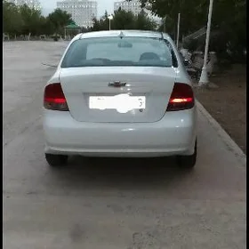Chevrolet Aveo 2004