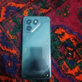 Tecno pova 7 neo