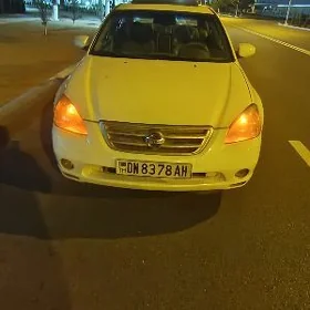 Nissan Altima 2005
