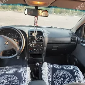 Opel Astra 2002