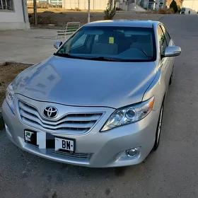 Toyota Camry 2011