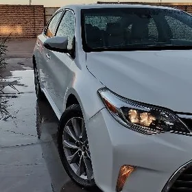Toyota Avalon 2017