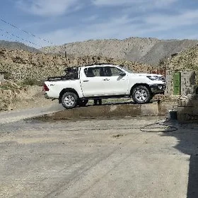 hilux takoma duga
