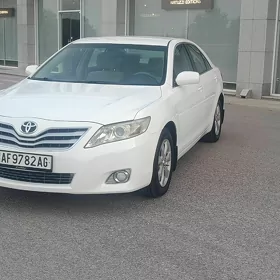 Toyota Camry 2010