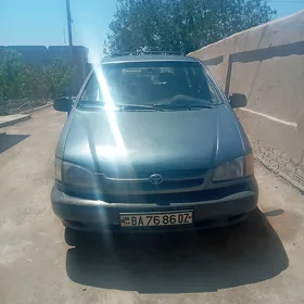 Toyota Sienna 2000