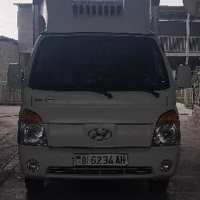 Hyundai H100 2013