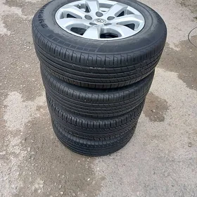 15 lik Camry