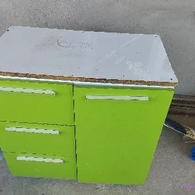 комод