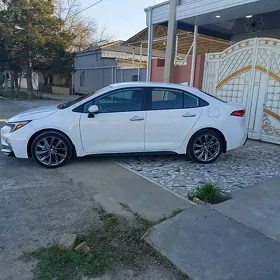Toyota Corolla 2025