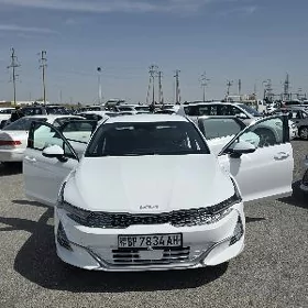 Kia K5 2021