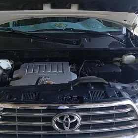 Toyota Highlander 2010