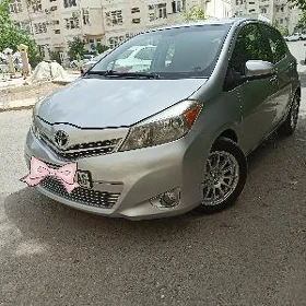 Toyota Yaris 2012