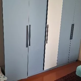 Шкаф