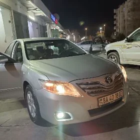 Toyota Camry 2011