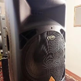 behringer 1500