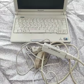 Lenovo okuwchy computer