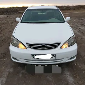 Toyota Camry 2003