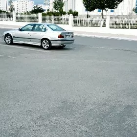 BMW E34 1992
