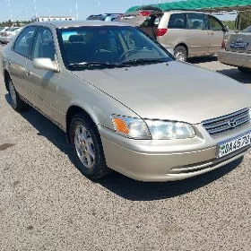 Toyota Camry 2000