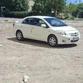 Toyota Yaris 2008