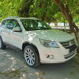 Volkswagen Tiguan 2010
