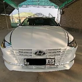 Hyundai Sonata Hybrid 2020