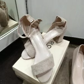 босоножки