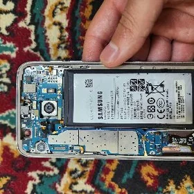 s7 edge plata