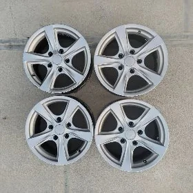 bmw 15 lik diska