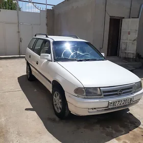 Opel Astra 1992
