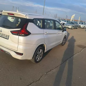 Mitsubishi Xpander 2023