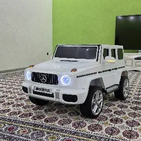 Masyn Mersedec-Benz
