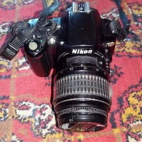 Nikon D40
