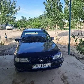 Opel Astra 1995