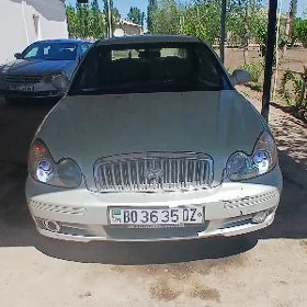 Hyundai Sonata 2001