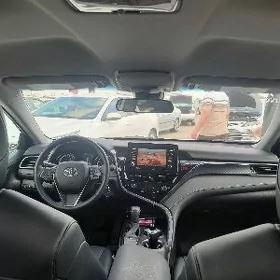 Toyota Camry 2022