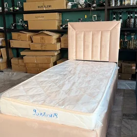 krowat mebel matras stol