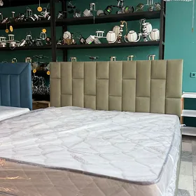 krowat matras sfaner stul