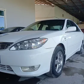 Toyota Camry 2005