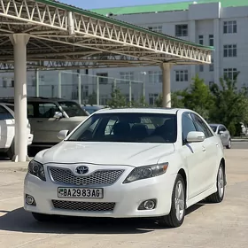 Toyota Camry 2010