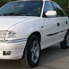 Opel Astra 1993
