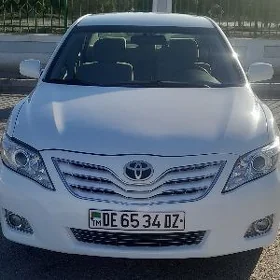Toyota Camry 2010