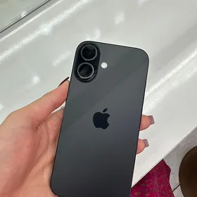 iPhone 16