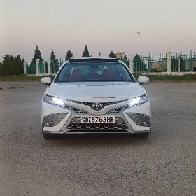 Toyota Camry 2022