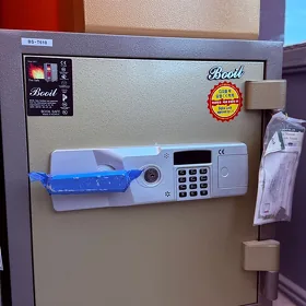 seyf boııl kresla mebel