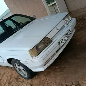 Renault Europa 19 1995