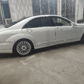 Mercedes-Benz C350 2009