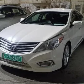 Hyundai Azera 2012